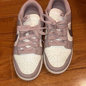 Nike Low-Top Sneakers in Dusty Pink and White
